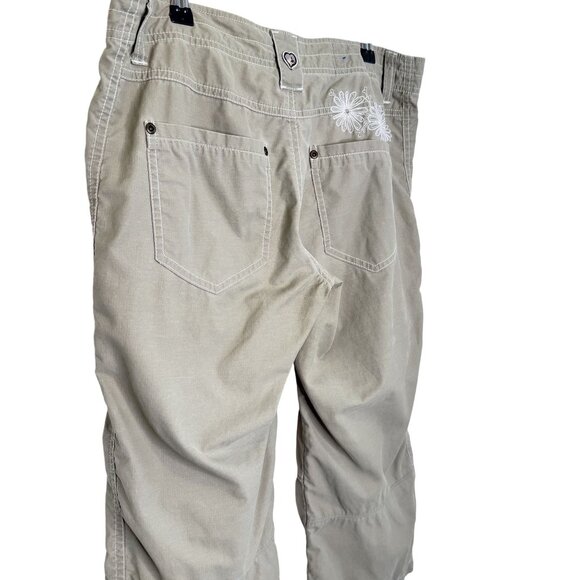 Kuhl Womens Hiking Capri Pants W/ Embroidered Flowers, 6 - Picture 4 of 11